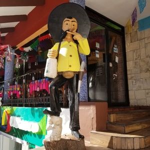 Meet your Posher, Elle